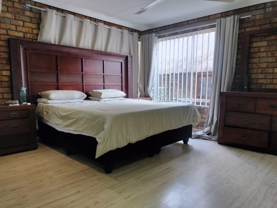 4 Bedroom Property for Sale in Beyers Park Gauteng