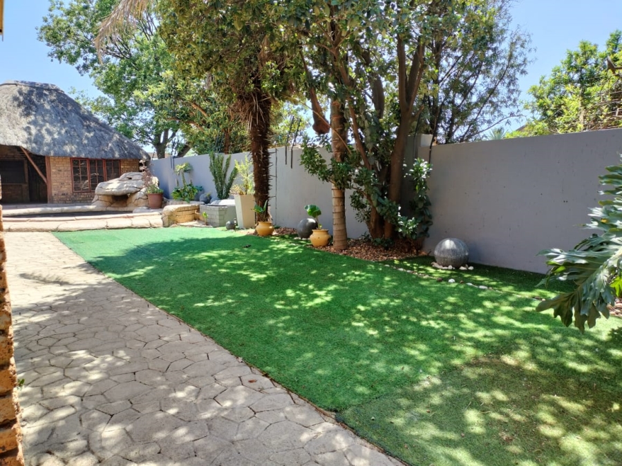 4 Bedroom Property for Sale in Beyers Park Gauteng
