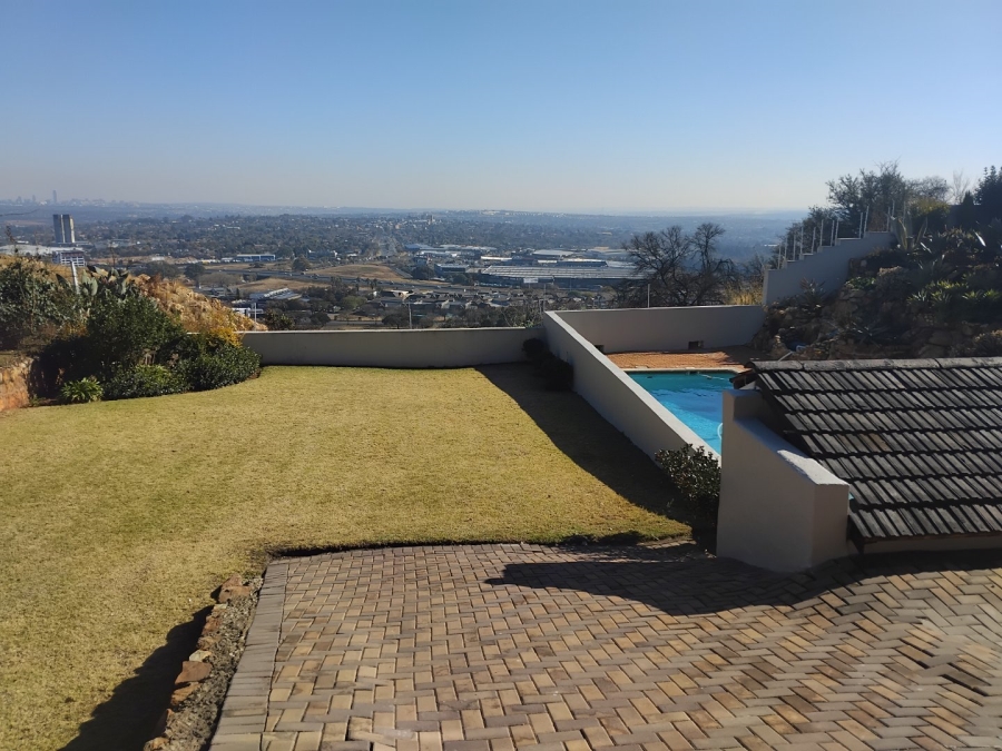 3 Bedroom Property for Sale in Sunnyridge Gauteng
