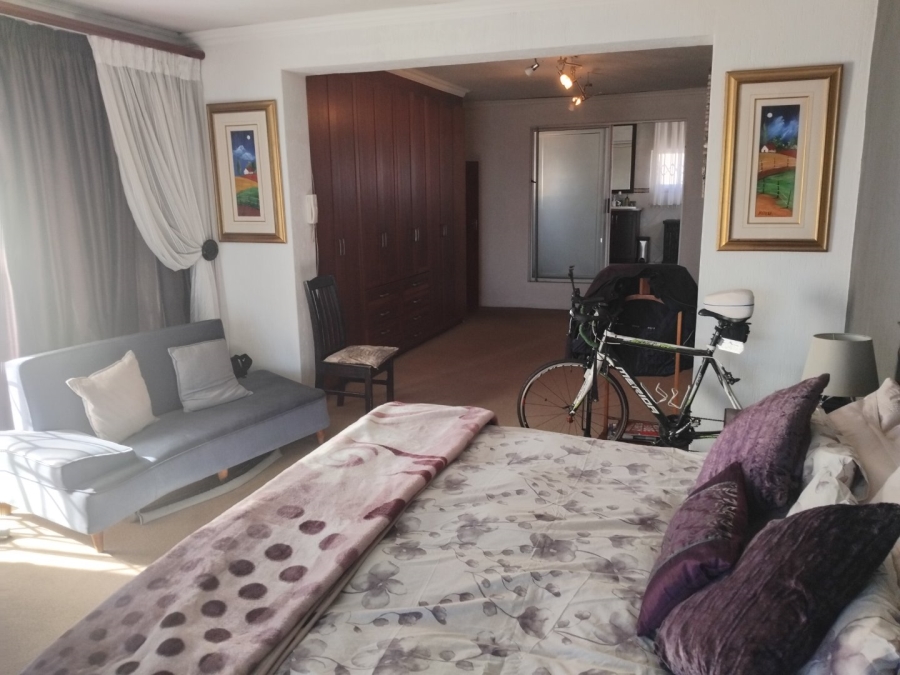 3 Bedroom Property for Sale in Sunnyridge Gauteng