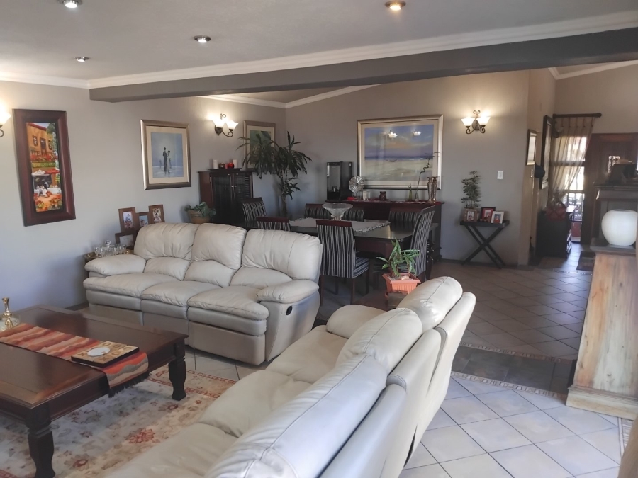 3 Bedroom Property for Sale in Sunnyridge Gauteng