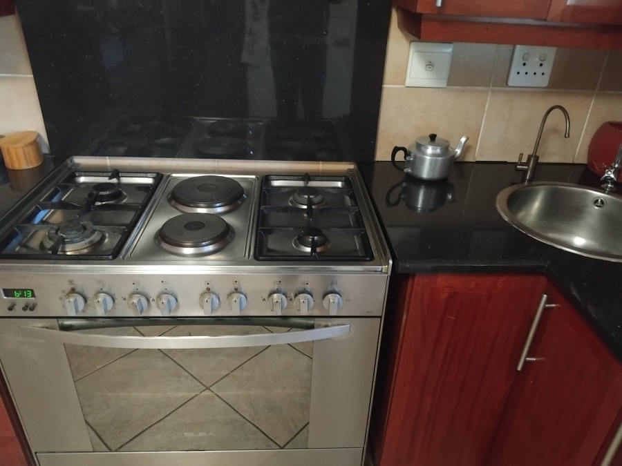 3 Bedroom Property for Sale in Sunnyridge Gauteng