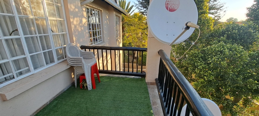 To Let 2 Bedroom Property for Rent in Eden Glen Gauteng