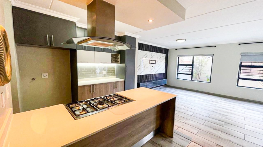 To Let 3 Bedroom Property for Rent in Carlswald Gauteng