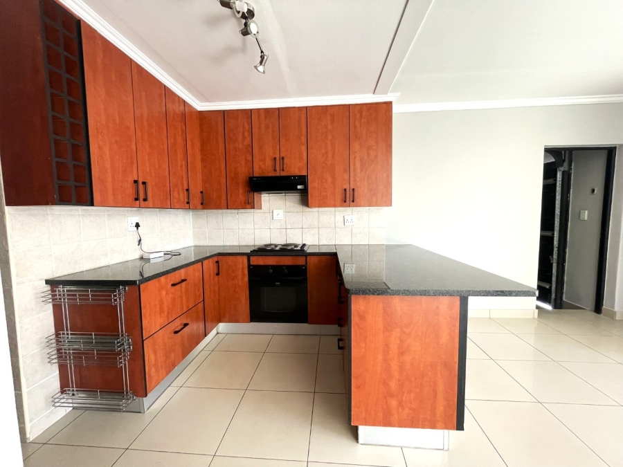 To Let 3 Bedroom Property for Rent in Thatchfield Close Gauteng