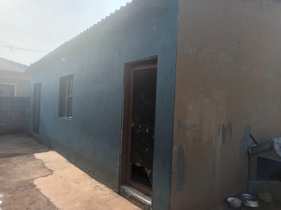 4 Bedroom Property for Sale in Vosloorus Gauteng