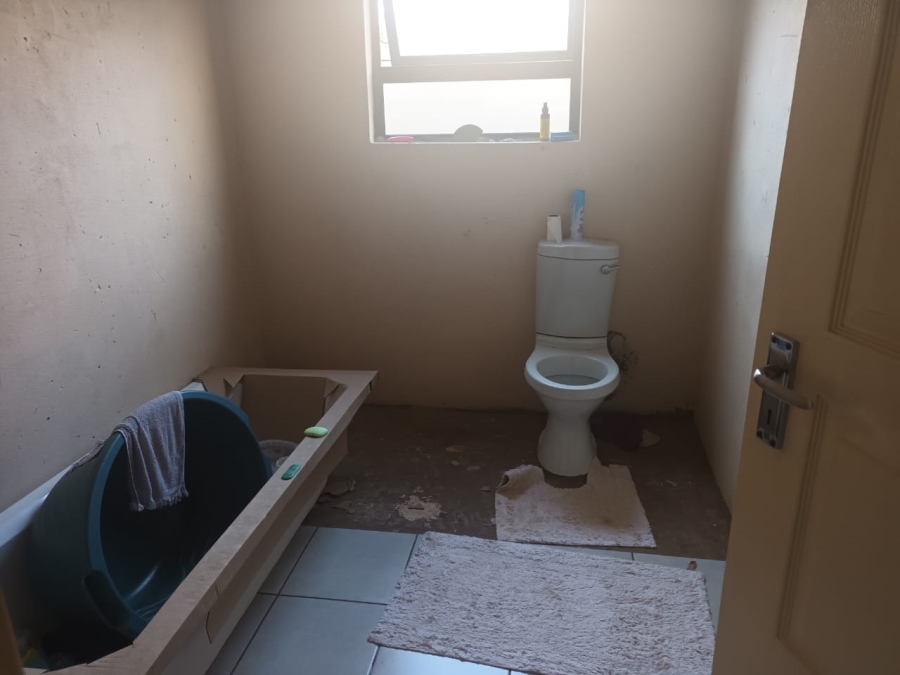 4 Bedroom Property for Sale in Vosloorus Gauteng