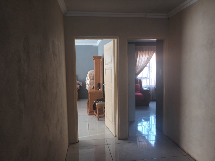4 Bedroom Property for Sale in Vosloorus Gauteng