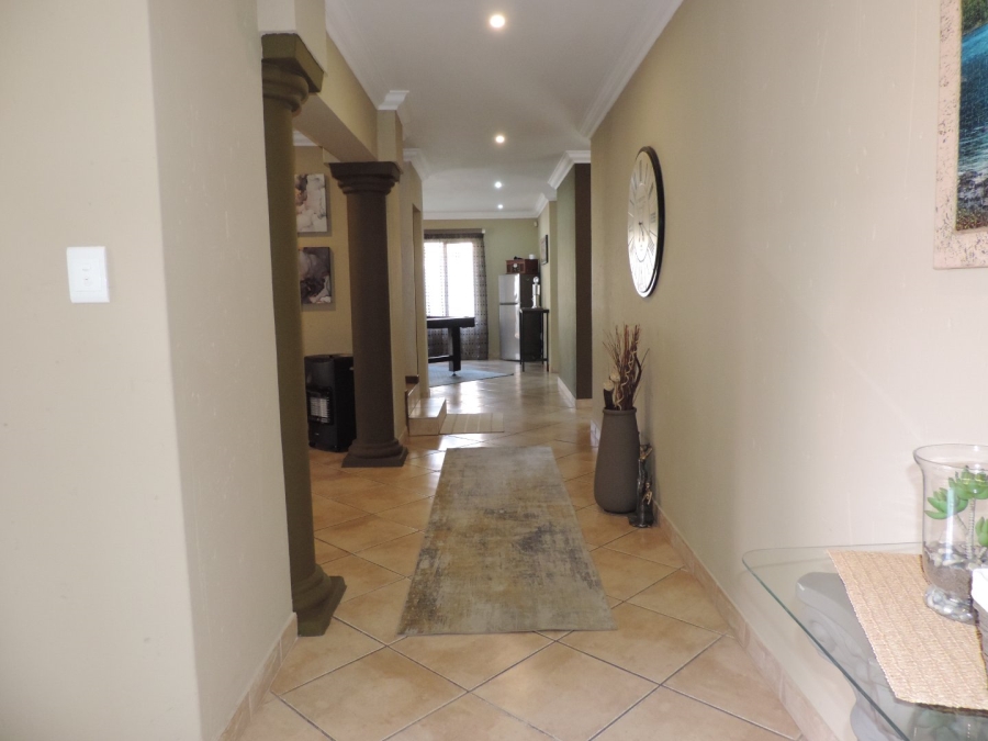 4 Bedroom Property for Sale in Moreleta Park Gauteng