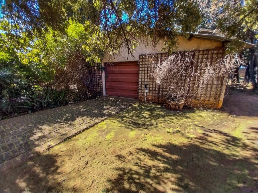 2 Bedroom Property for Sale in Knoppieslaagte Gauteng