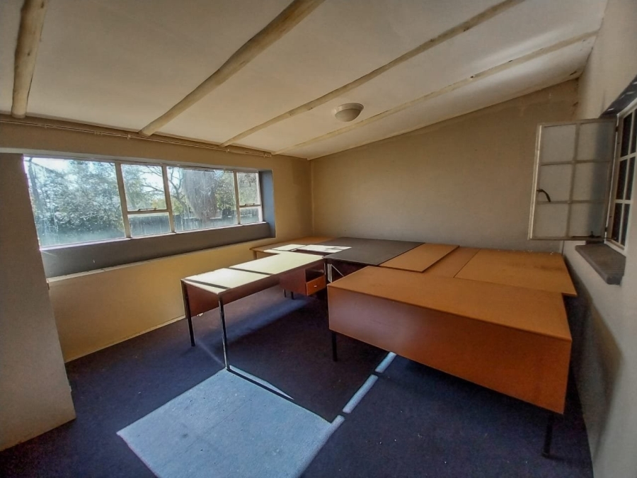 2 Bedroom Property for Sale in Knoppieslaagte Gauteng