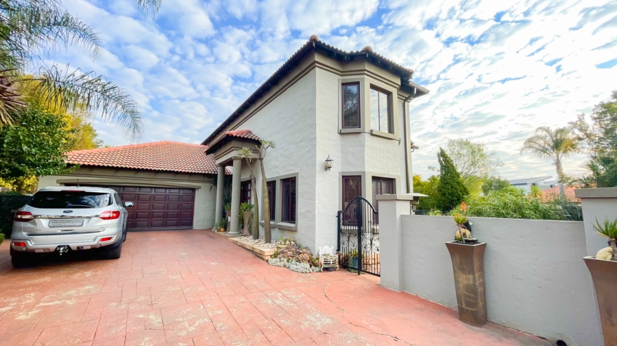 5 Bedroom Property for Sale in Midstream Estate Gauteng