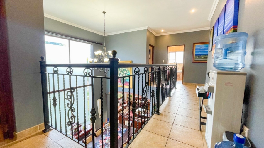 5 Bedroom Property for Sale in Midstream Estate Gauteng