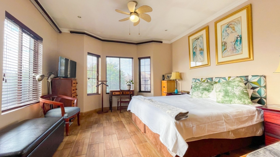 5 Bedroom Property for Sale in Midstream Estate Gauteng