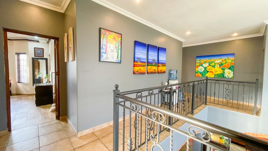 5 Bedroom Property for Sale in Midstream Estate Gauteng