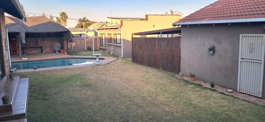 4 Bedroom Property for Sale in Primrose East Gauteng