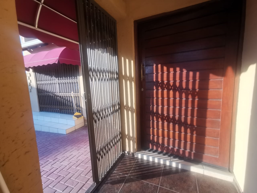 3 Bedroom Property for Sale in Hughes Gauteng