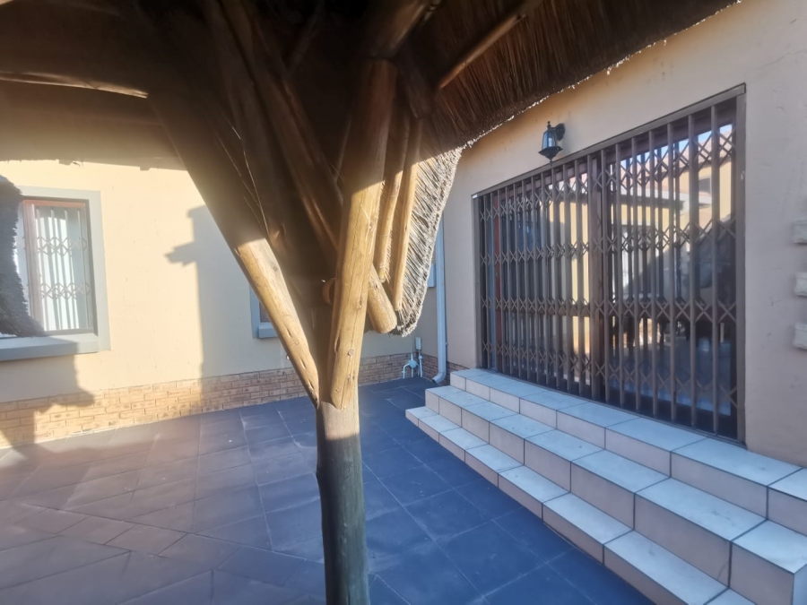 3 Bedroom Property for Sale in Hughes Gauteng