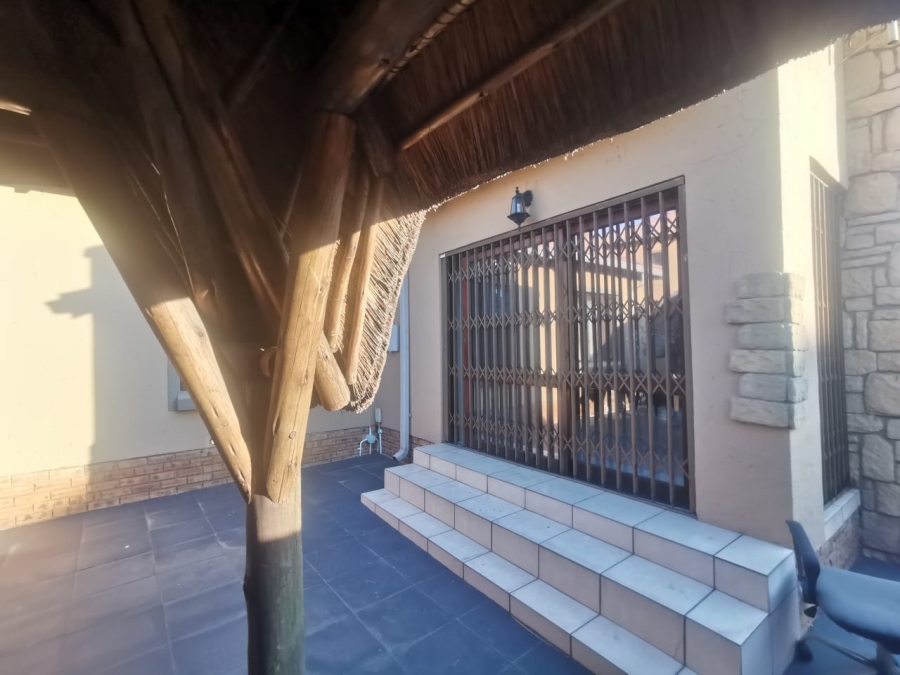 3 Bedroom Property for Sale in Hughes Gauteng
