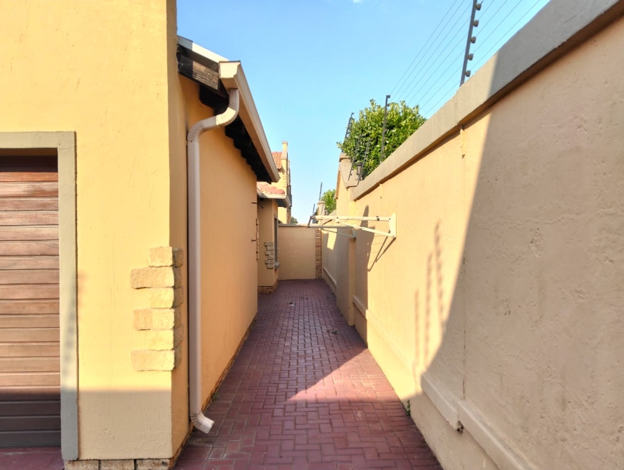 3 Bedroom Property for Sale in Hughes Gauteng