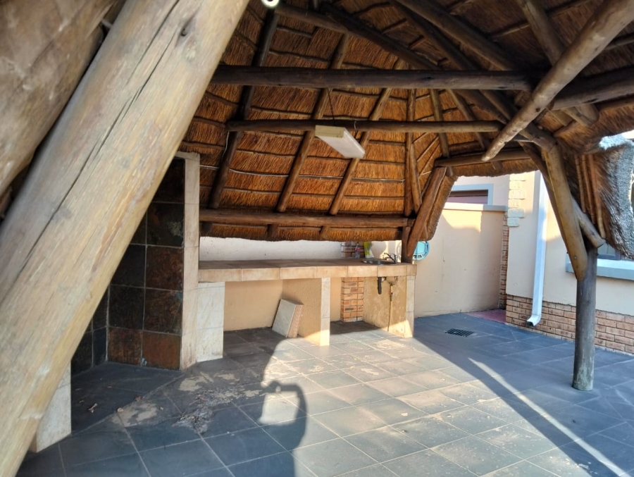 3 Bedroom Property for Sale in Hughes Gauteng