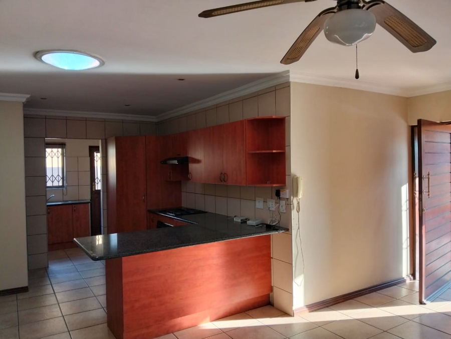 3 Bedroom Property for Sale in Hughes Gauteng