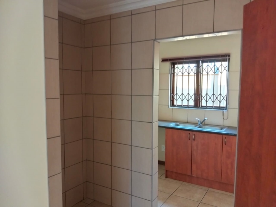 3 Bedroom Property for Sale in Hughes Gauteng