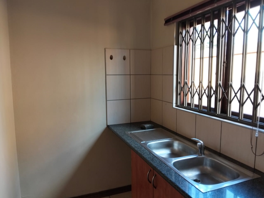 3 Bedroom Property for Sale in Hughes Gauteng