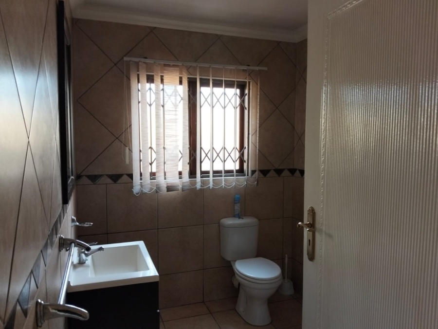 3 Bedroom Property for Sale in Hughes Gauteng