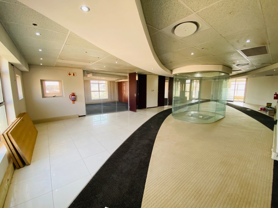 To Let commercial Property for Rent in Die Hoewes Gauteng