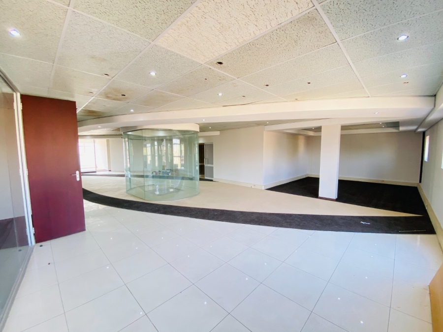 To Let commercial Property for Rent in Die Hoewes Gauteng