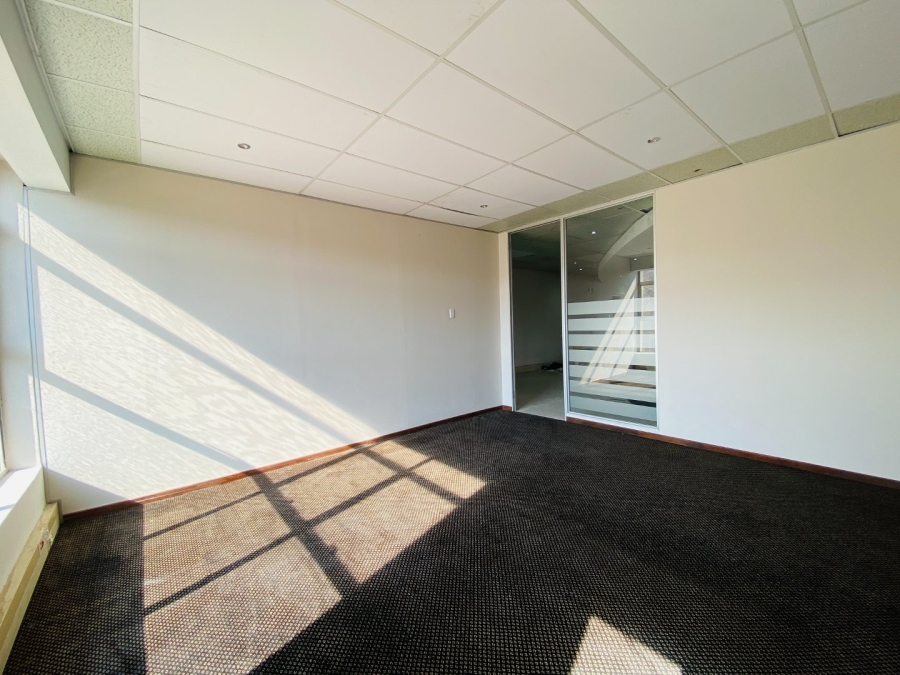 To Let commercial Property for Rent in Die Hoewes Gauteng