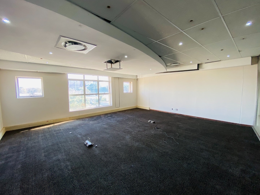 To Let commercial Property for Rent in Die Hoewes Gauteng
