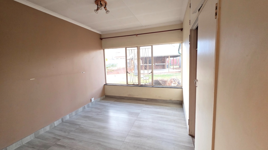 4 Bedroom Property for Sale in Erasmia Gauteng