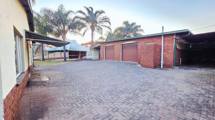 4 Bedroom Property for Sale in Erasmia Gauteng