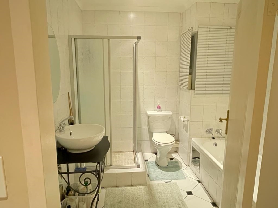 3 Bedroom Property for Sale in Constantia Kloof Gauteng