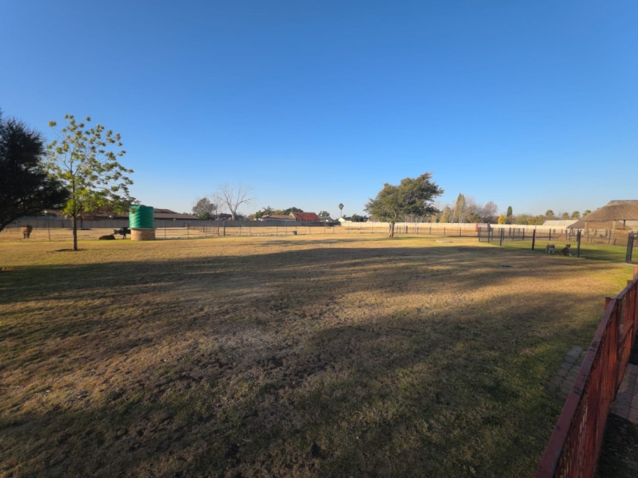 4 Bedroom Property for Sale in Bredell Gauteng