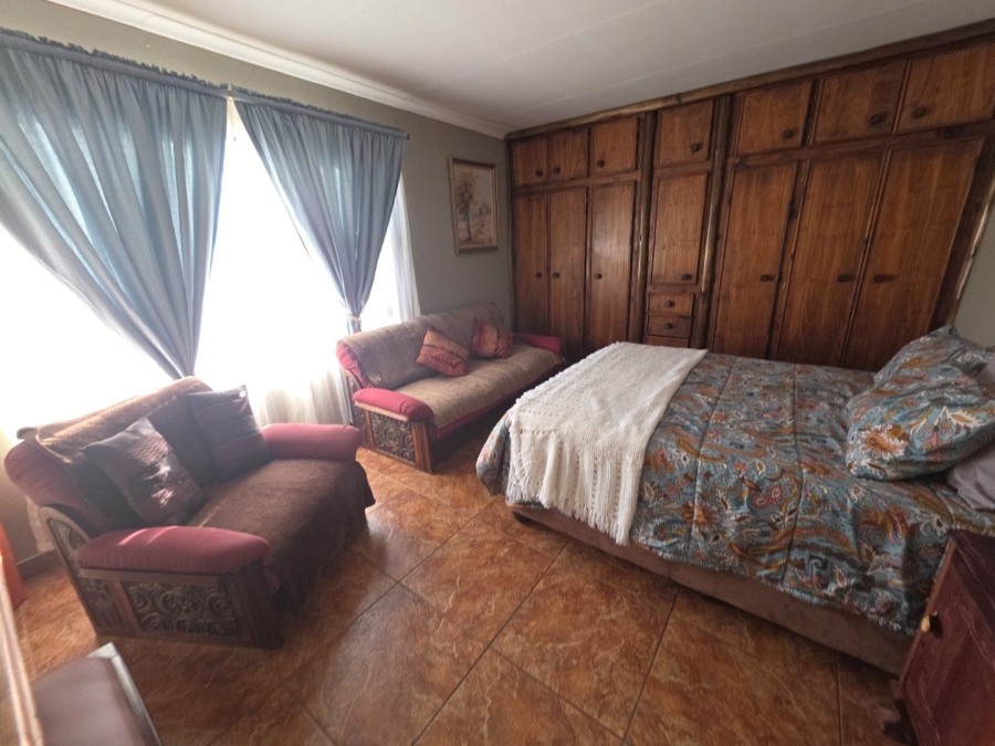 4 Bedroom Property for Sale in Bredell Gauteng