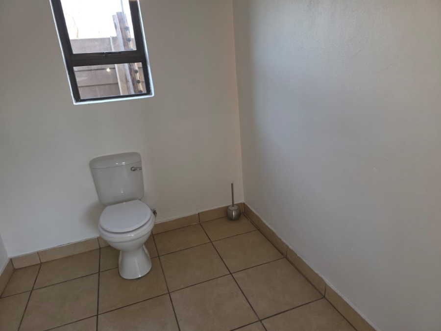 4 Bedroom Property for Sale in Bredell Gauteng