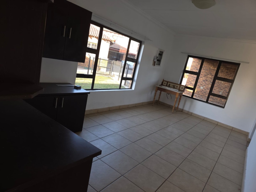 4 Bedroom Property for Sale in Bredell Gauteng