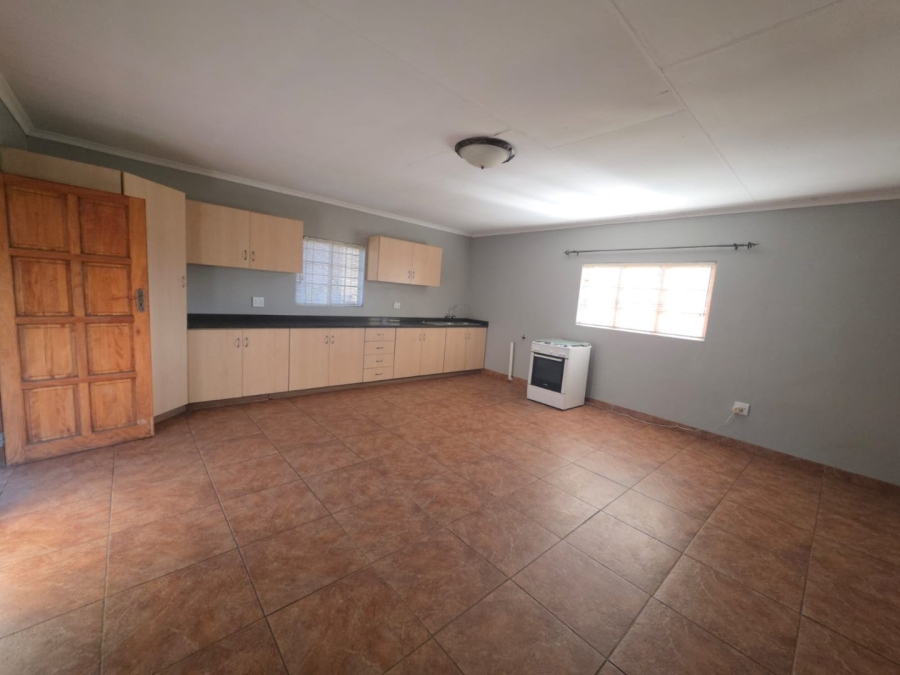 4 Bedroom Property for Sale in Bredell Gauteng