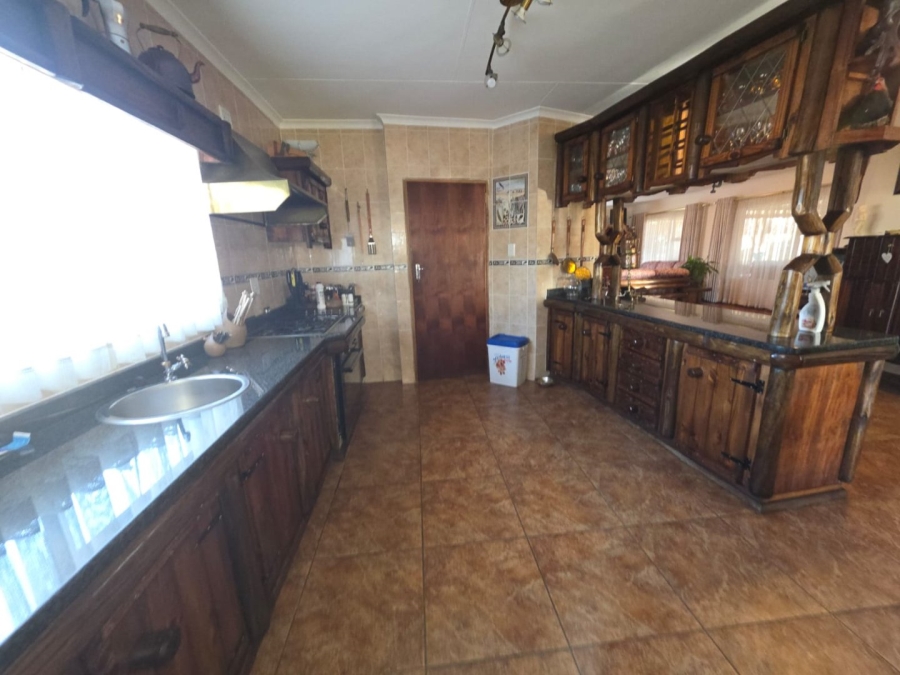 4 Bedroom Property for Sale in Bredell Gauteng