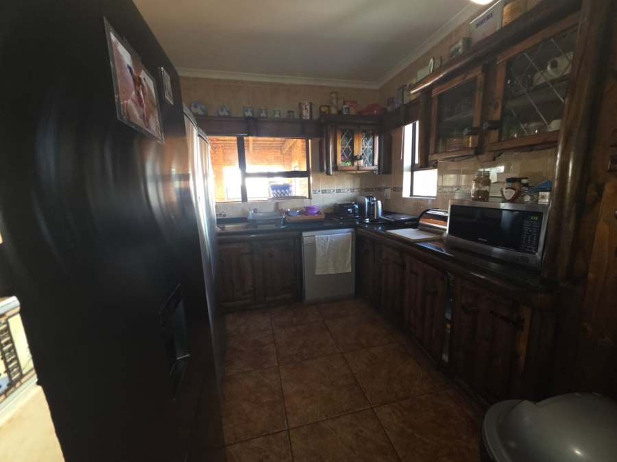4 Bedroom Property for Sale in Bredell Gauteng