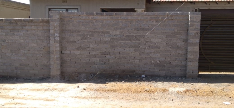 3 Bedroom Property for Sale in Orange Farm Gauteng