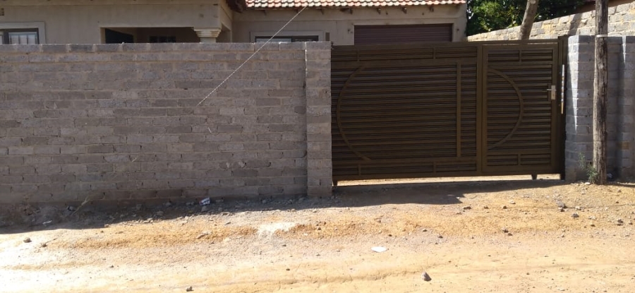 3 Bedroom Property for Sale in Orange Farm Gauteng