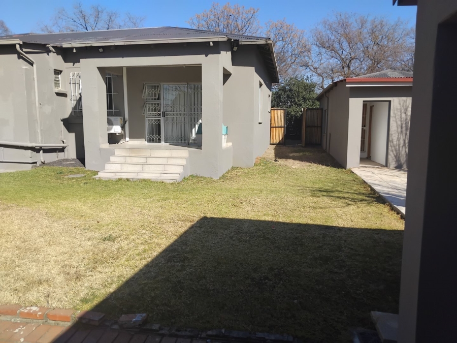 3 Bedroom Property for Sale in Edenvale Central Gauteng