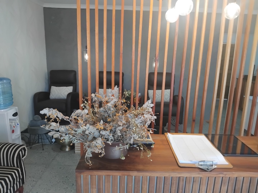 3 Bedroom Property for Sale in Edenvale Central Gauteng