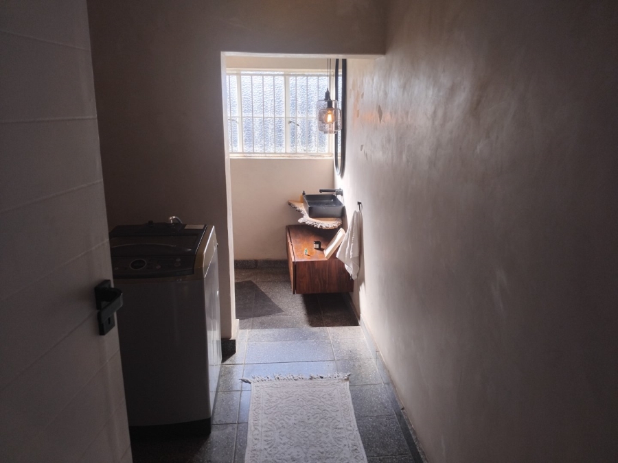 3 Bedroom Property for Sale in Edenvale Central Gauteng