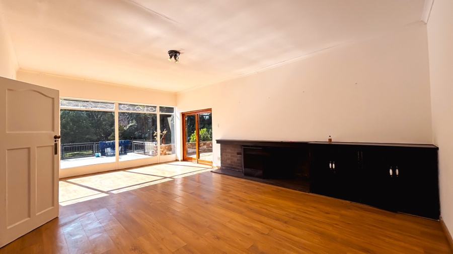 5 Bedroom Property for Sale in Parktown Gauteng