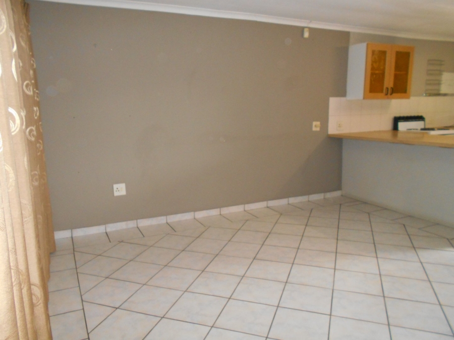 To Let 2 Bedroom Property for Rent in Valhalla Gauteng
